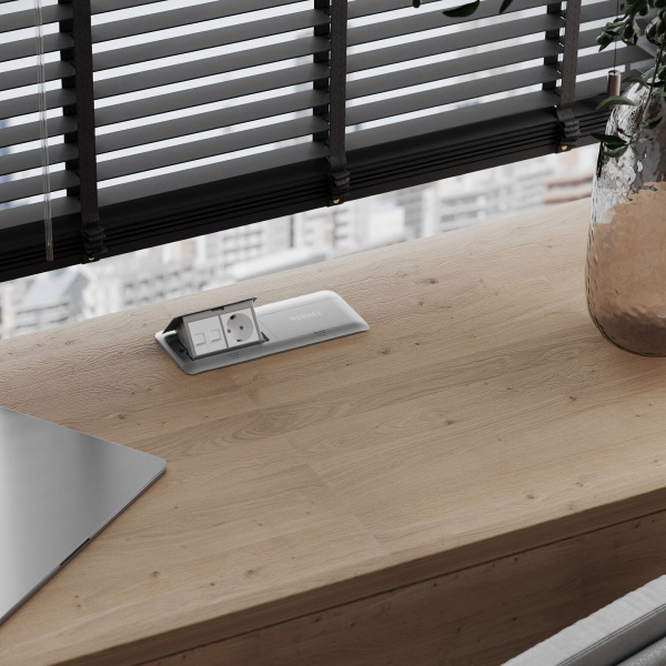 Блок розеточный выдвижной Werkel Slot 8 модулей 4690389211737 W8078065 a069367