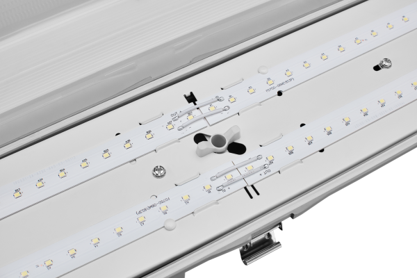 Линейный светильник OPPLE LED Waterproof-E3 L600-22W-4000-FR-GP 531000023600