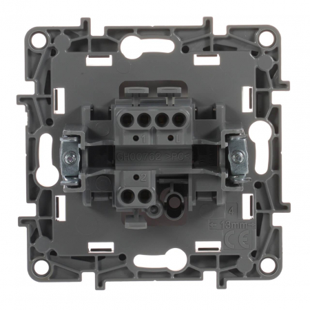 Переключатель одноклавишный Legrand Etika 10A 250V белый 672200